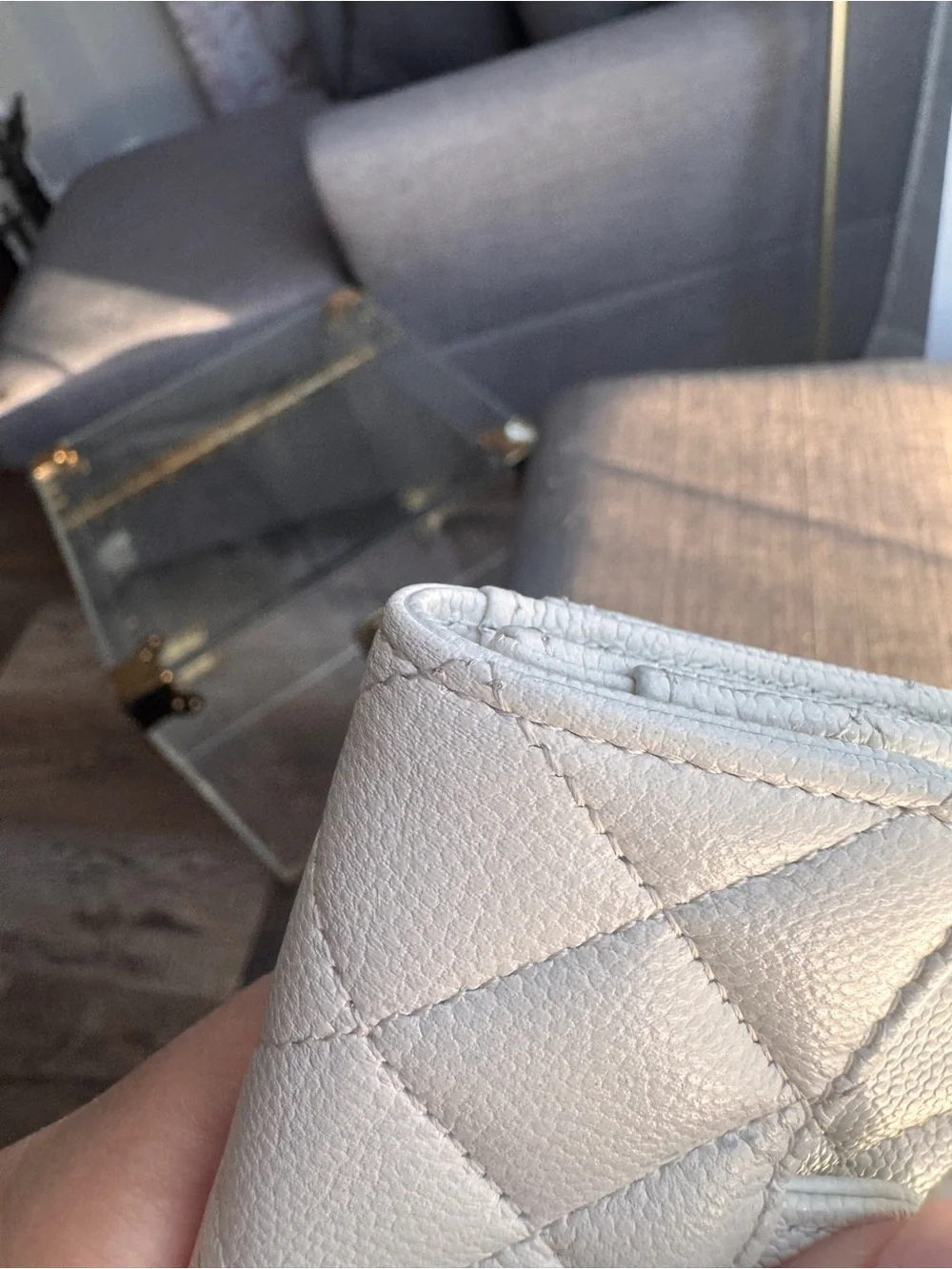 CHANEL compact quilted